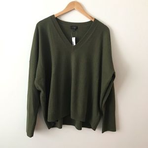 Women’s V-Neck Cashmere Sweater